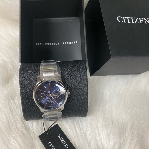 🎉HP x2 🎉 Men’s Citizen Eco-Drive Dress Watch - Picture 3 of 9